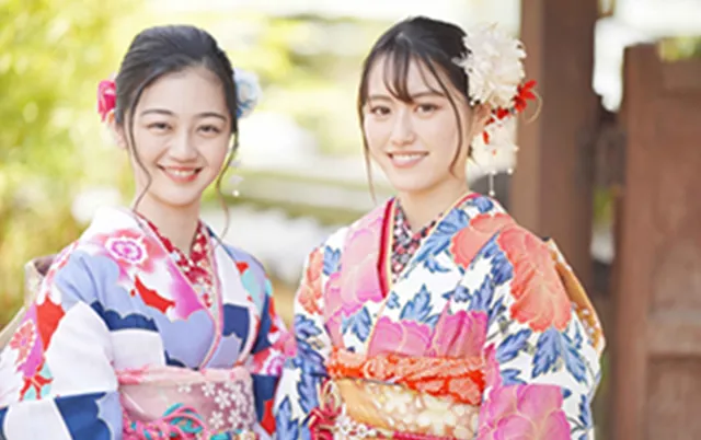 金沢きもの花恋